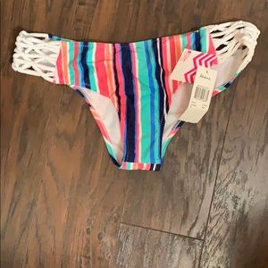 Bikini bottoms